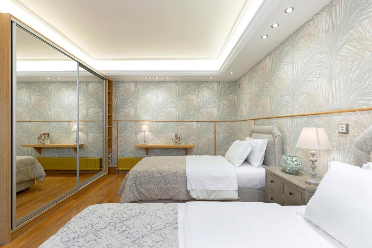 Vouliagmeni'S Elegance By Acropolis Suites Αθήνα Εξωτερικό φωτογραφία