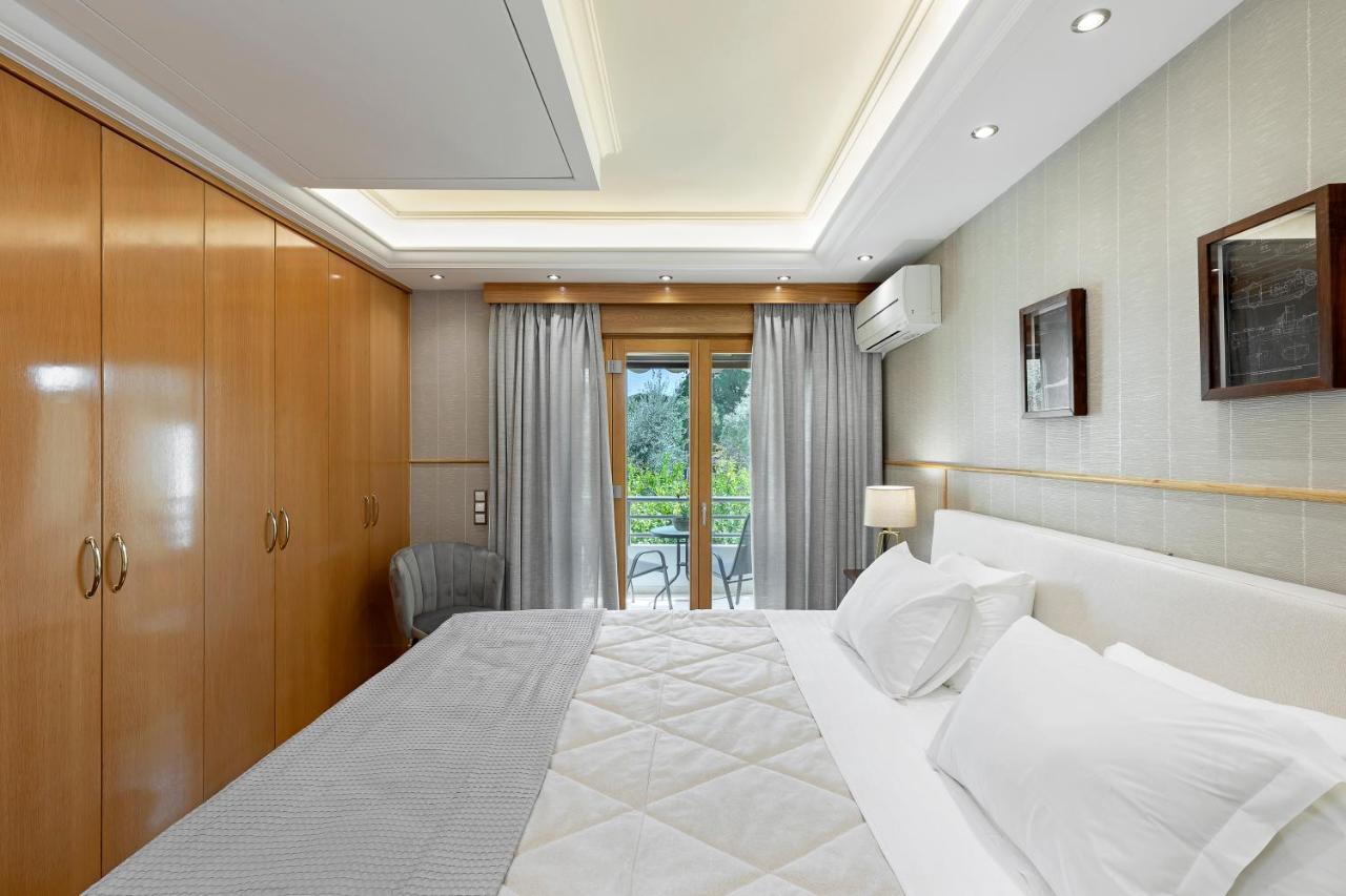 Vouliagmeni'S Elegance By Acropolis Suites Αθήνα Εξωτερικό φωτογραφία