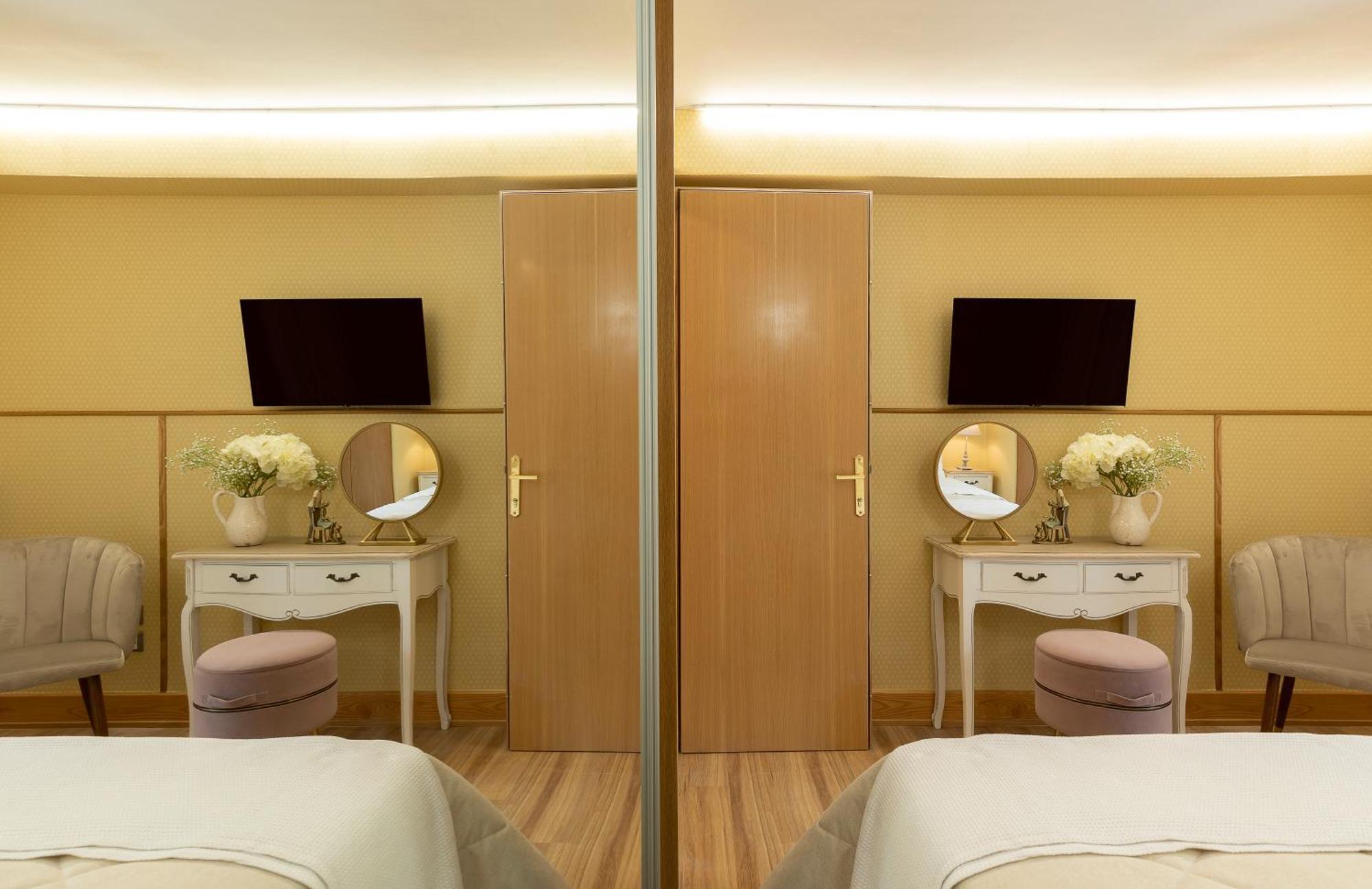 Vouliagmeni'S Elegance By Acropolis Suites Αθήνα Εξωτερικό φωτογραφία