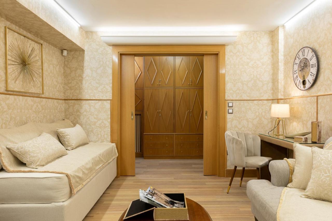 Vouliagmeni'S Elegance By Acropolis Suites Αθήνα Εξωτερικό φωτογραφία
