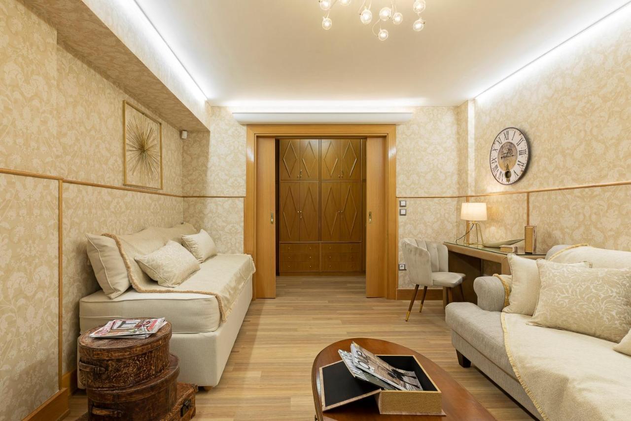 Vouliagmeni'S Elegance By Acropolis Suites Αθήνα Εξωτερικό φωτογραφία